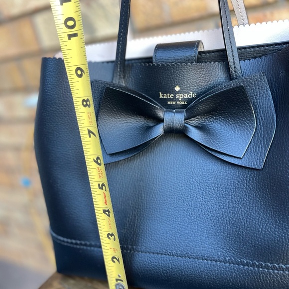 Kate Spade ♠️ Black Leather Handbag and matching wallet - Picture 7 of 14